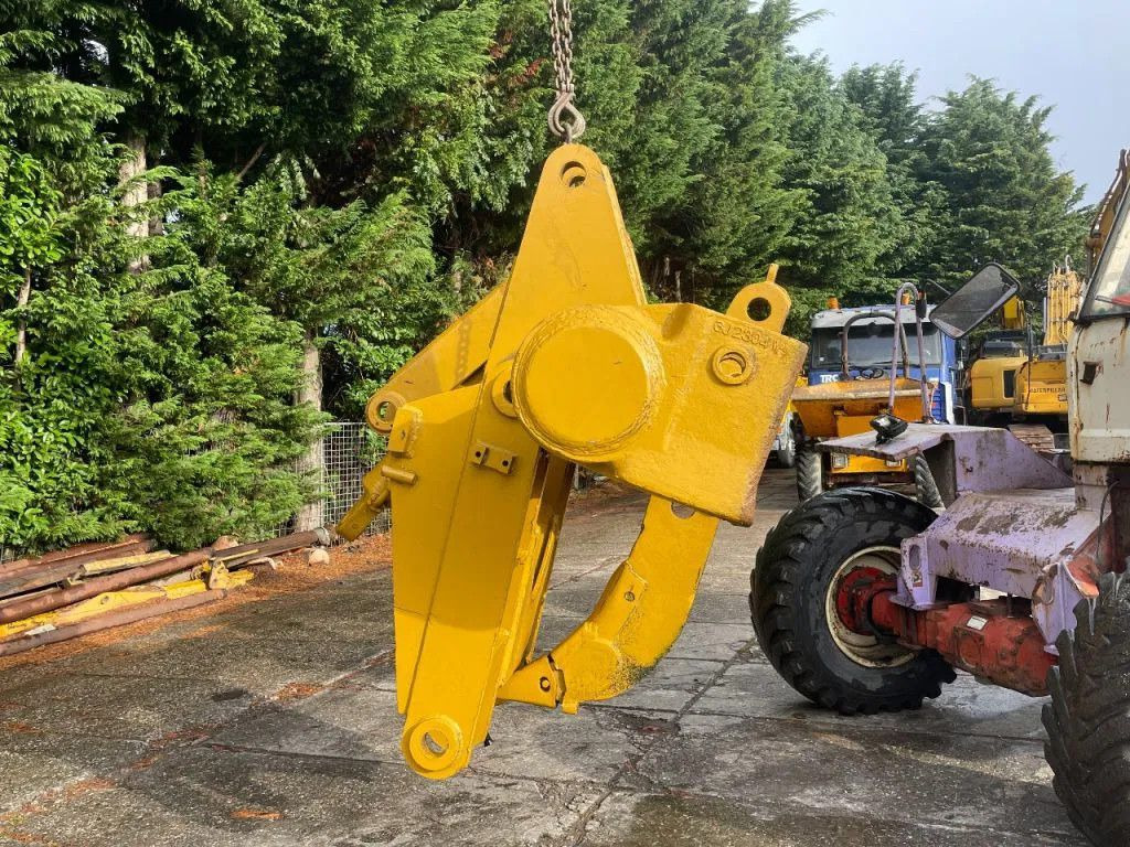 CAT Caterpillar Ripper compatible with D7R and D7H R CAT Ripper compatible with D7R and D7H Ripper compat - Ripper untuk Peralatan konstruksi: gambar 2 CAT Caterpillar Ripper compatible with D7R and D7H R CAT Ripper compatible with D7R and D7H Ripper compat - Ripper untuk Peralatan konstruksi: gambar 2