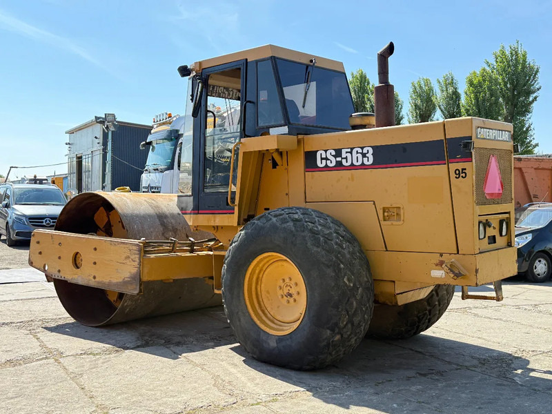 Caterpillar CS 563 Roller with vibration - Roller: gambar 3 Caterpillar CS 563 Roller with vibration - Roller: gambar 3