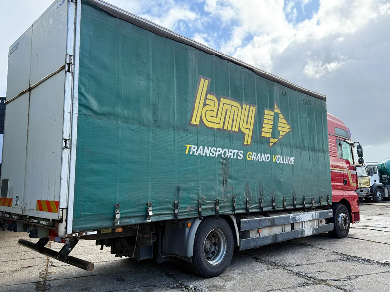 MAN TGA 18.440 4X2 BOX Spring/Air EURO3 Retarder ZF Manual - Truk box: gambar 4 MAN TGA 18.440 4X2 BOX Spring/Air EURO3 Retarder ZF Manual - Truk box: gambar 4