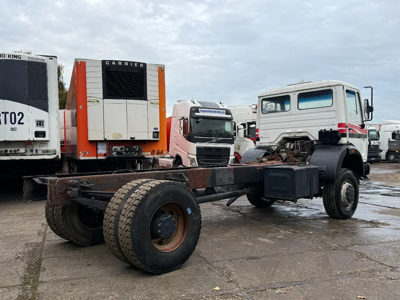 Mercedes-Benz 2036 V10 4X4 Chassis Spring/Spring Manual Gearbox - Truk sasis: gambar 4 Mercedes-Benz 2036 V10 4X4 Chassis Spring/Spring Manual Gearbox - Truk sasis: gambar 4
