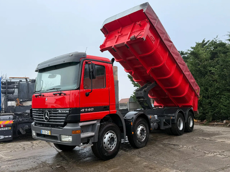 Mercedes-Benz Actros 4140 V6 8X4 Tipper Spring/Spring Man. Gear*TOP CONDITION* - Truk jungkit: gambar 2 Mercedes-Benz Actros 4140 V6 8X4 Tipper Spring/Spring Man. Gear*TOP CONDITION* - Truk jungkit: gambar 2