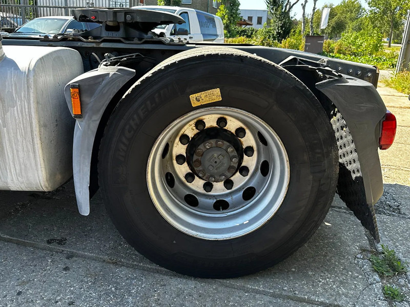 DAF XF 460 4X2 Tractor-unit Spring/Air ACC Retarder EURO6 - Tractor head: gambar 5 DAF XF 460 4X2 Tractor-unit Spring/Air ACC Retarder EURO6 - Tractor head: gambar 5