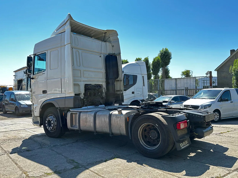 DAF XF 460 4X2 Tractor-unit Spring/Air Retarder ACC Euro6 - Tractor head: gambar 3 DAF XF 460 4X2 Tractor-unit Spring/Air Retarder ACC Euro6 - Tractor head: gambar 3