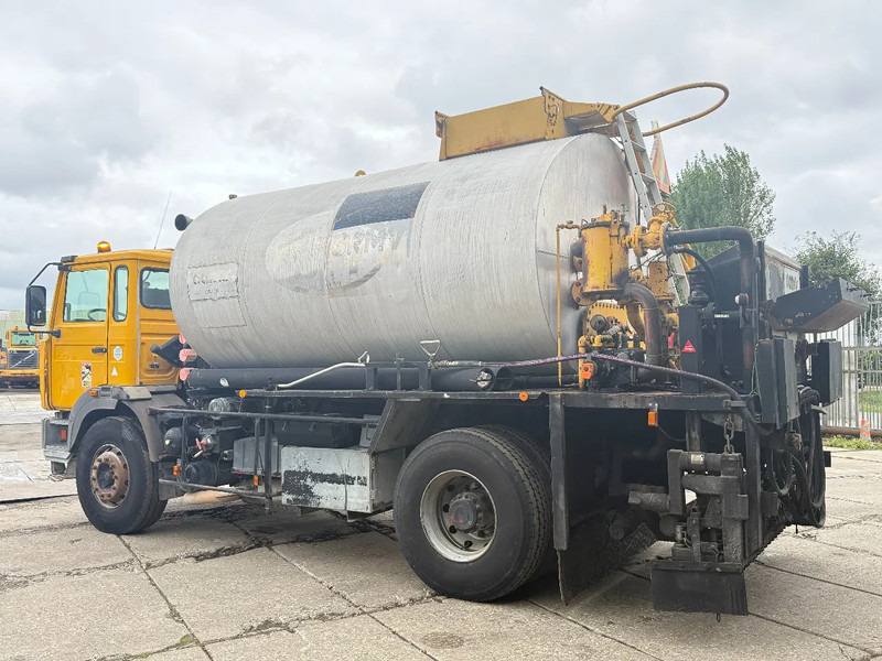 Renault G260 4X2 ACMAR Bitumen Sprayer 10.000L Spring/Spring Manual Gear - Truk: gambar 3 Renault G260 4X2 ACMAR Bitumen Sprayer 10.000L Spring/Spring Manual Gear - Truk: gambar 3