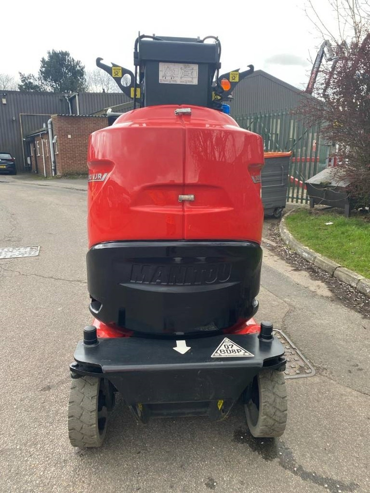 Manitou 100 VJR - Lift tiang vertikal: gambar 5 Manitou 100 VJR - Lift tiang vertikal: gambar 5