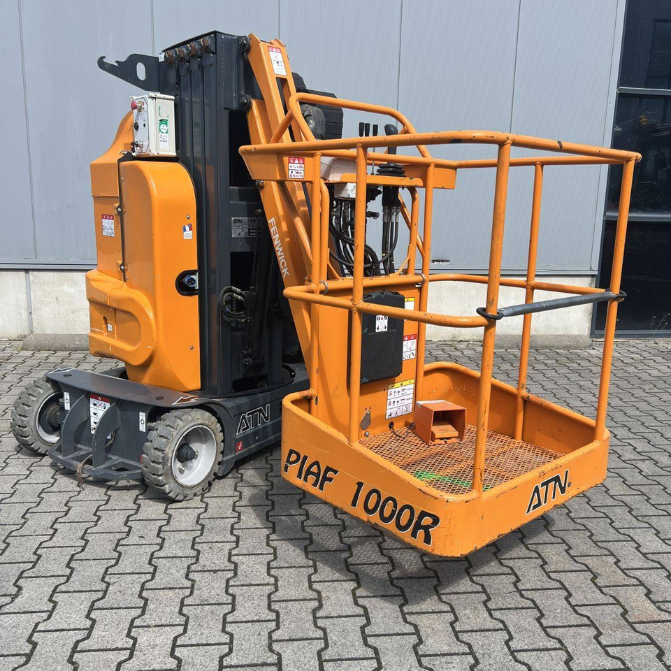 ATN Piaf 1000R - Lift tiang vertikal: gambar 4 ATN Piaf 1000R - Lift tiang vertikal: gambar 4