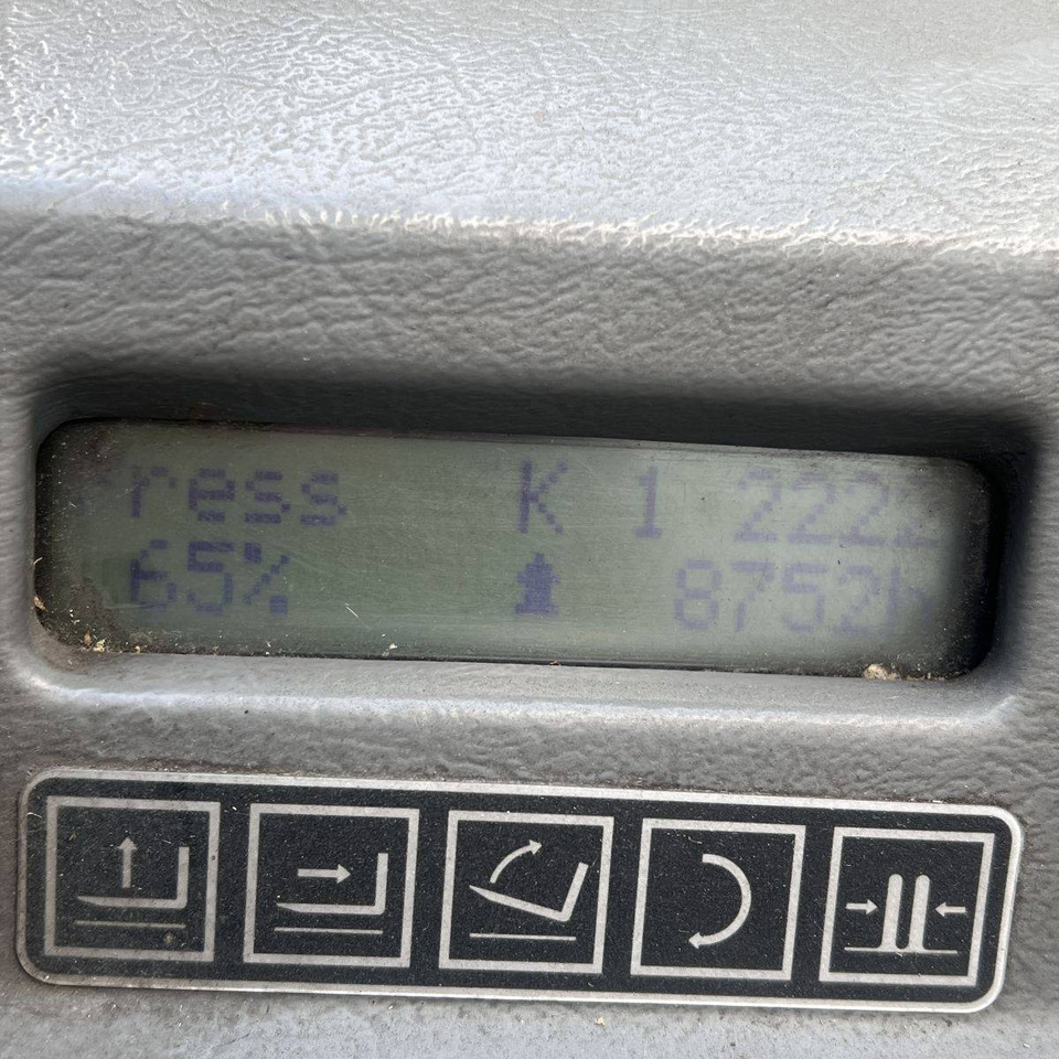 Loader empat arah Atlet 200DTFVRE735UFS: gambar 8 Loader empat arah Atlet 200DTFVRE735UFS: gambar 8