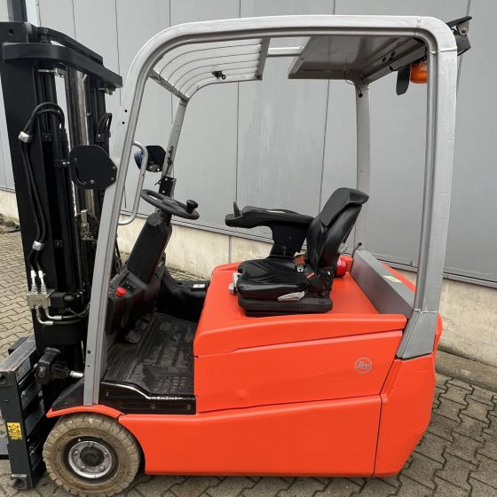 BT C3E160L - Forklift listrik: gambar 5 BT C3E160L - Forklift listrik: gambar 5