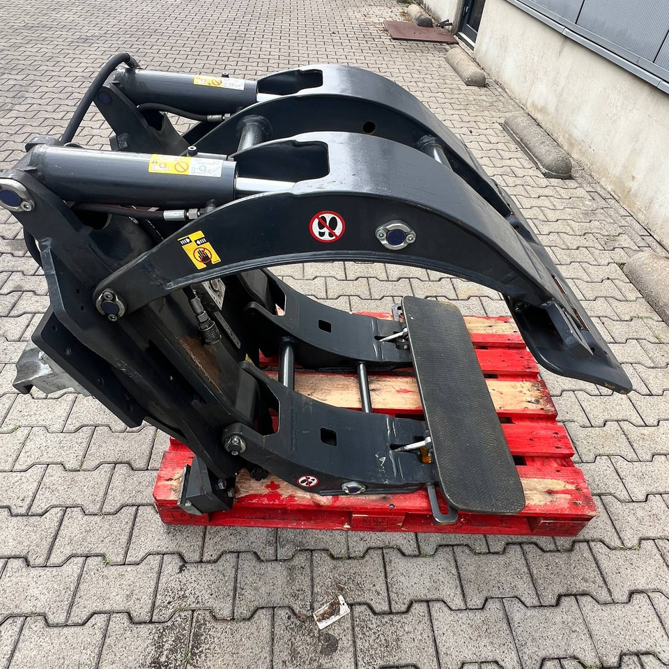 Cacade Paper Roll clamp - Klem: gambar 1 Cacade Paper Roll clamp - Klem: gambar 1