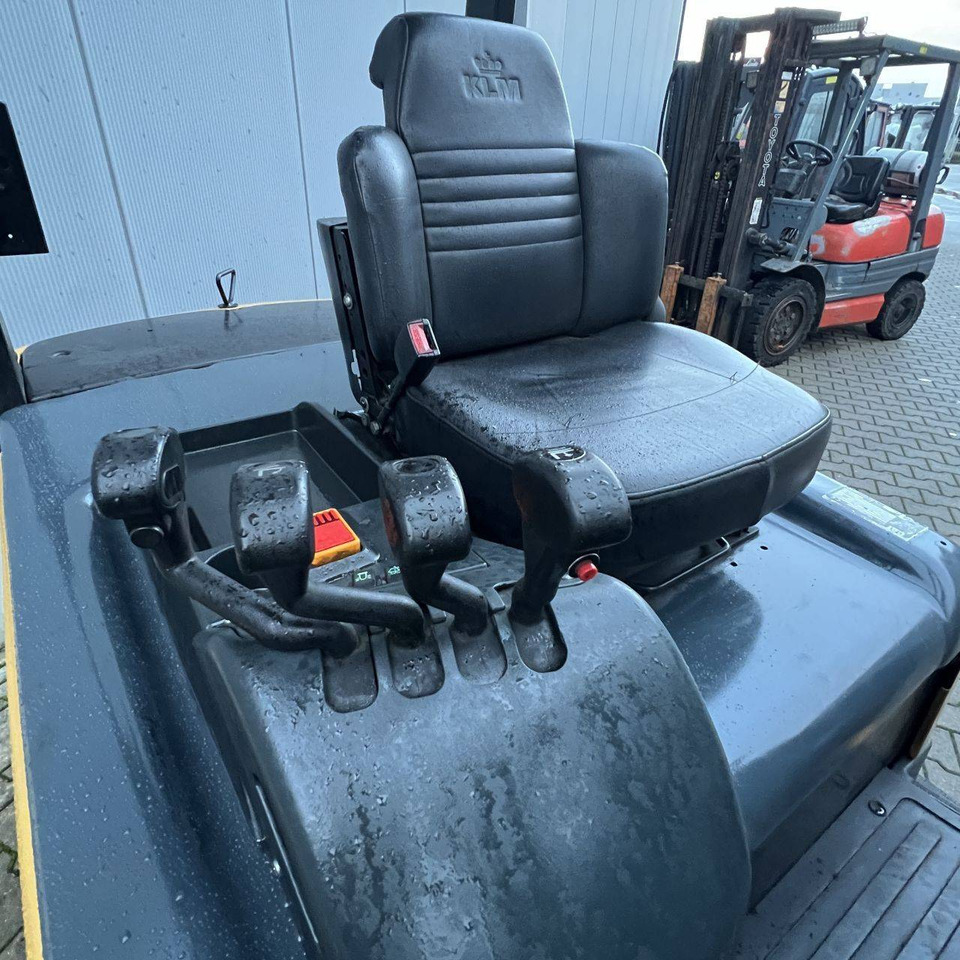 Forklift listrik Caterpillar EP50: gambar 6