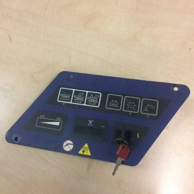 Control Panel Assembly for Nilfisk BR 850 - Dasbor untuk Mesin pembersih: gambar 1 Control Panel Assembly for Nilfisk BR 850 - Dasbor untuk Mesin pembersih: gambar 1