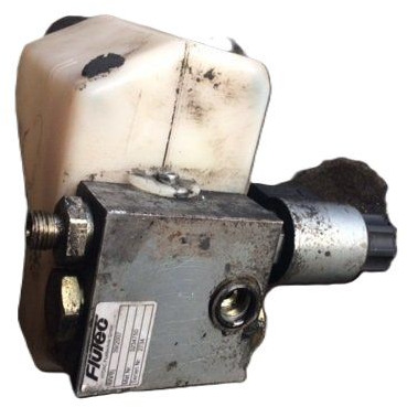 Directional control valve for Linde T20AP-T20SP, Series 131 - Katup hidrolik untuk Peralatan untuk menangani material: gambar 2 Directional control valve for Linde T20AP-T20SP, Series 131 - Katup hidrolik untuk Peralatan untuk menangani material: gambar 2