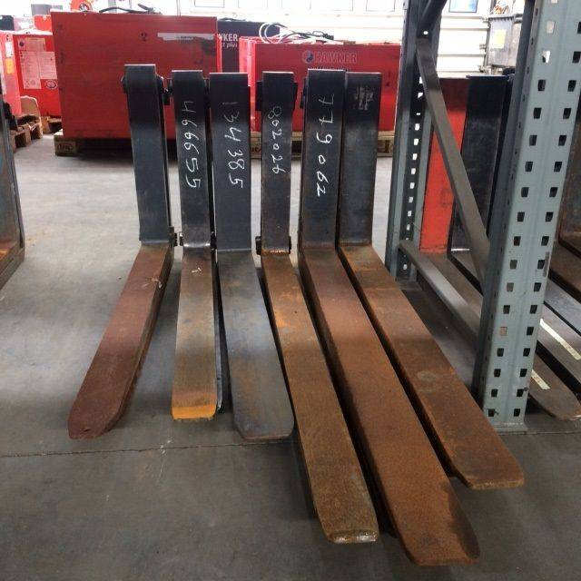 Forks 100x45x1200, FEM3A - Garpu rumput: gambar 1 Forks 100x45x1200, FEM3A - Garpu rumput: gambar 1