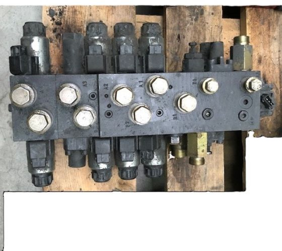 Hydraulic control valve for Linde - Katup hidrolik untuk Peralatan untuk menangani material: gambar 1 Hydraulic control valve for Linde - Katup hidrolik untuk Peralatan untuk menangani material: gambar 1
