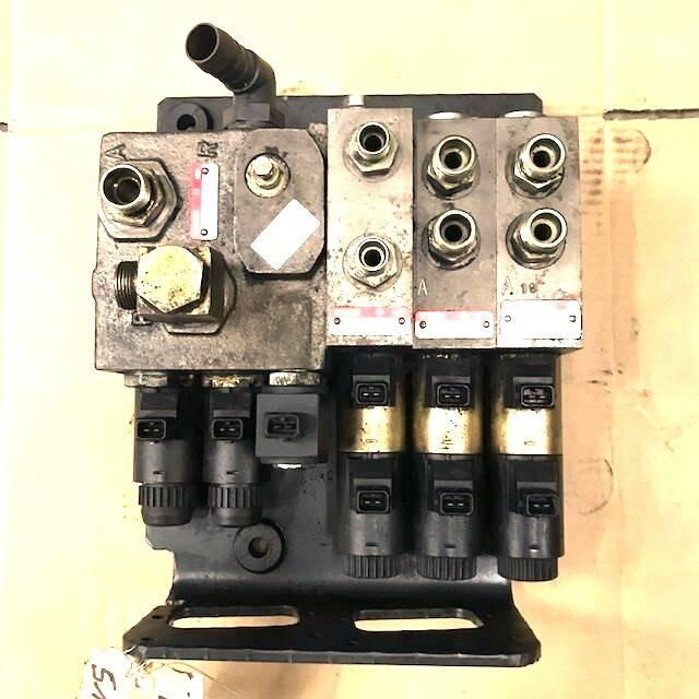 Hydraulic control valve for Still R20-18 - Katup hidrolik untuk Peralatan untuk menangani material: gambar 1 Hydraulic control valve for Still R20-18 - Katup hidrolik untuk Peralatan untuk menangani material: gambar 1