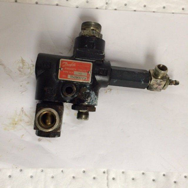 Hydraulic valve from Danfoss - Katup hidrolik untuk Peralatan untuk menangani material: gambar 1 Hydraulic valve from Danfoss - Katup hidrolik untuk Peralatan untuk menangani material: gambar 1