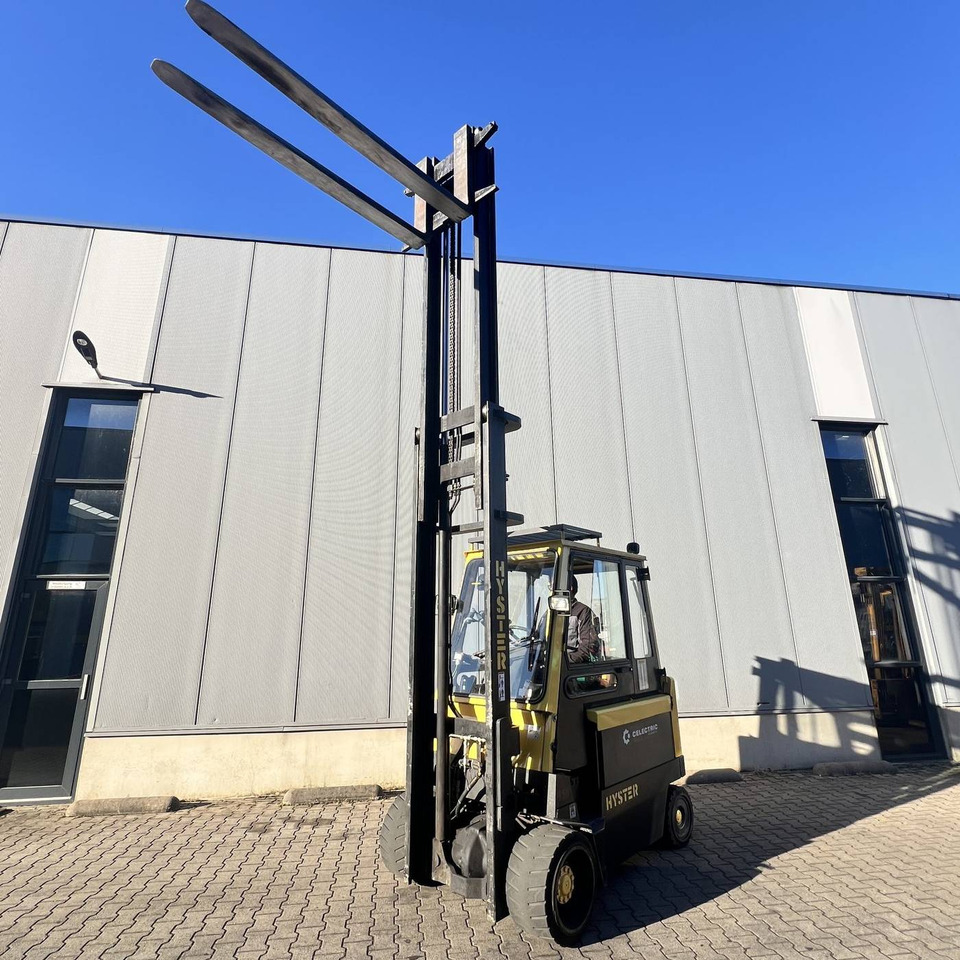 Hyster E4.50XL - Forklift listrik: gambar 5 Hyster E4.50XL - Forklift listrik: gambar 5