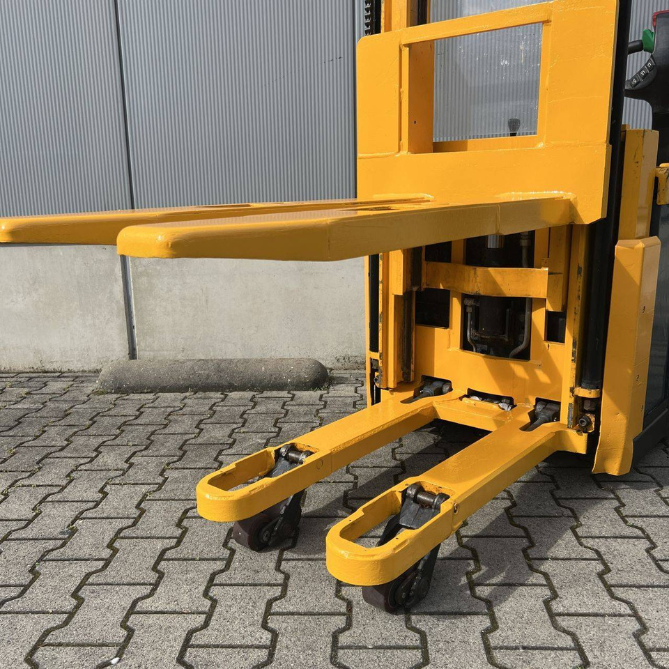 Jungheinrich EJC-Z16 - Penumpuk: gambar 3 Jungheinrich EJC-Z16 - Penumpuk: gambar 3