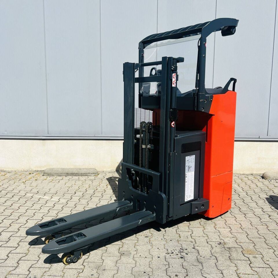 Linde D12RW (1164) - Penumpuk: gambar 5 Linde D12RW (1164) - Penumpuk: gambar 5