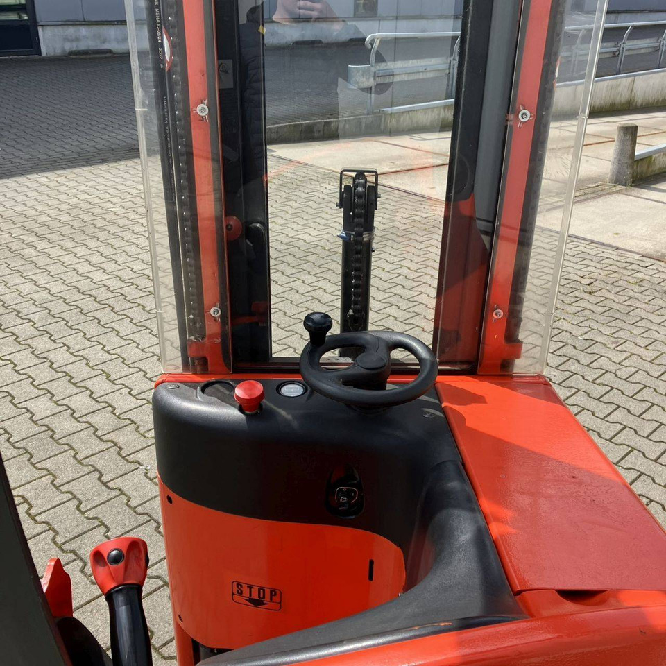 Linde E10 (334) - Forklift listrik: gambar 4 Linde E10 (334) - Forklift listrik: gambar 4