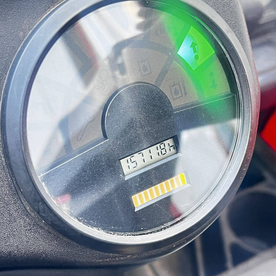 Leasing Linde E14 (335-02) Linde E14 (335-02): gambar 8 Leasing Linde E14 (335-02) Linde E14 (335-02): gambar 8