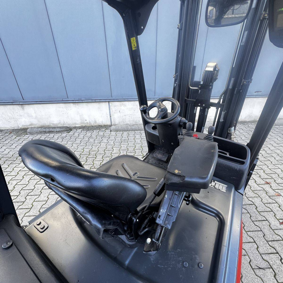 Linde E16 (386) - Forklift listrik: gambar 4 Linde E16 (386) - Forklift listrik: gambar 4
