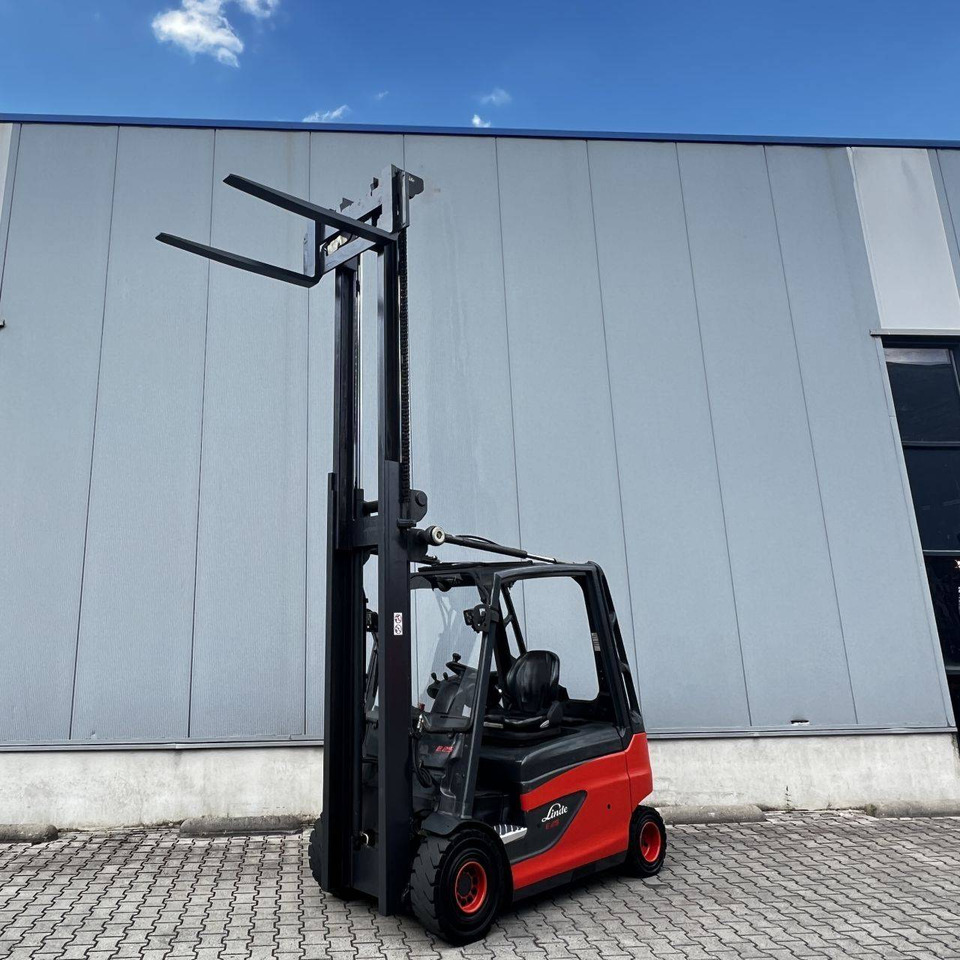 Forklift listrik Linde E25L (387): gambar 16