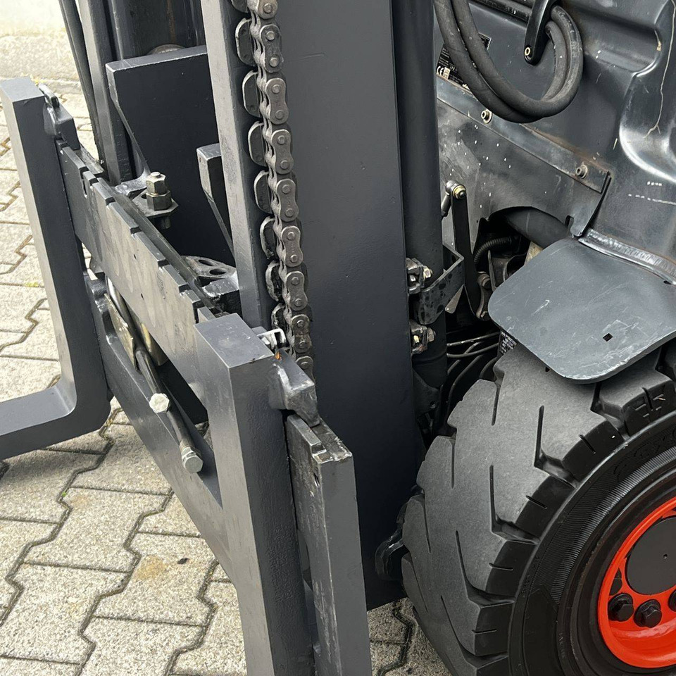 Forklift listrik Linde E25L (387): gambar 12