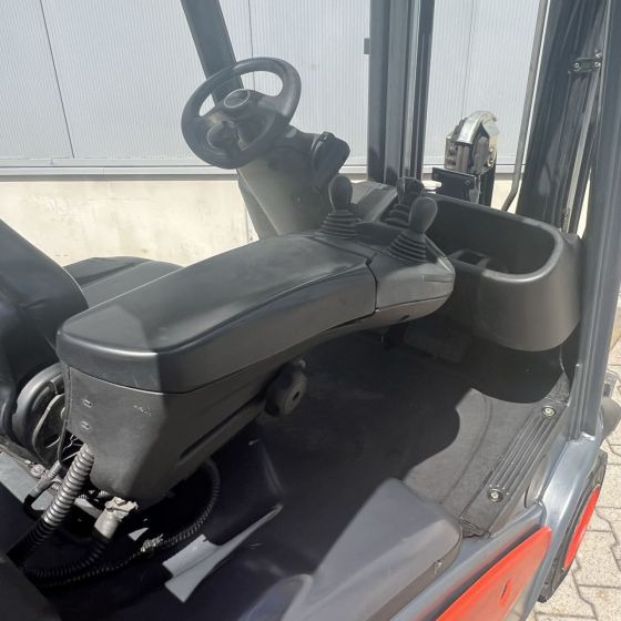 Linde H18T (391-02) EVO - Forklift LPG: gambar 3 Linde H18T (391-02) EVO - Forklift LPG: gambar 3