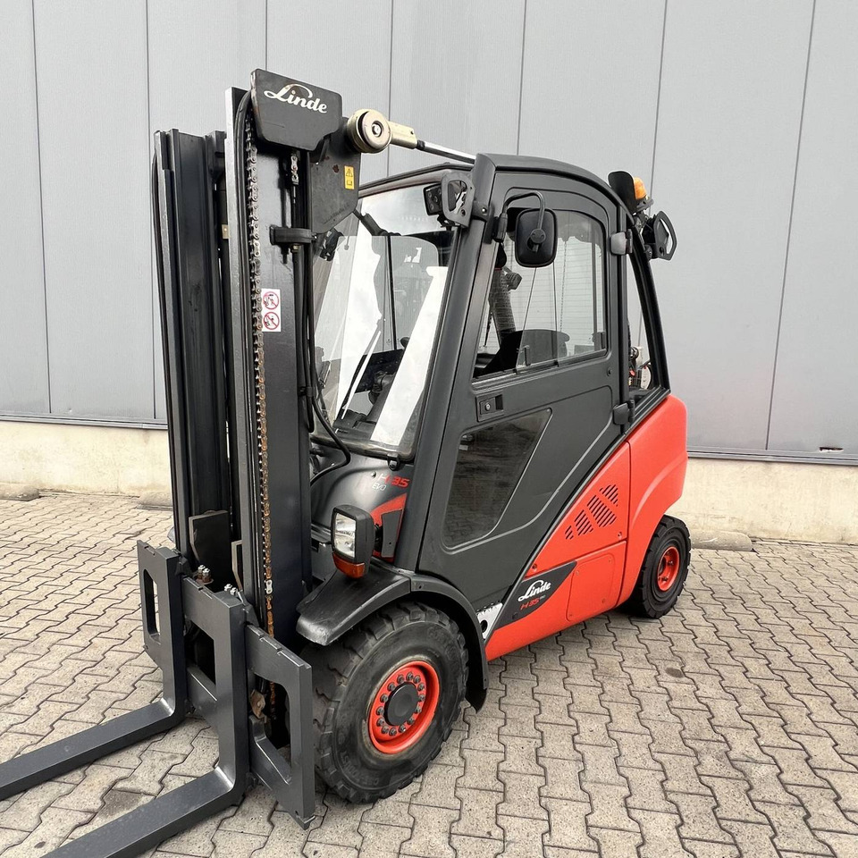 Linde H35D (393-02) EVO - Forklift diesel: gambar 1 Linde H35D (393-02) EVO - Forklift diesel: gambar 1