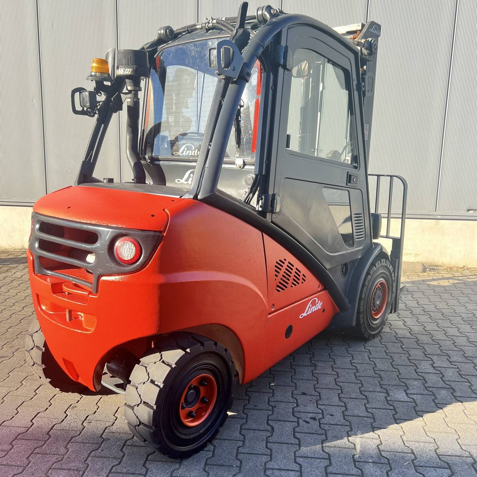 Linde H35D (393) - Forklift diesel: gambar 2 Linde H35D (393) - Forklift diesel: gambar 2