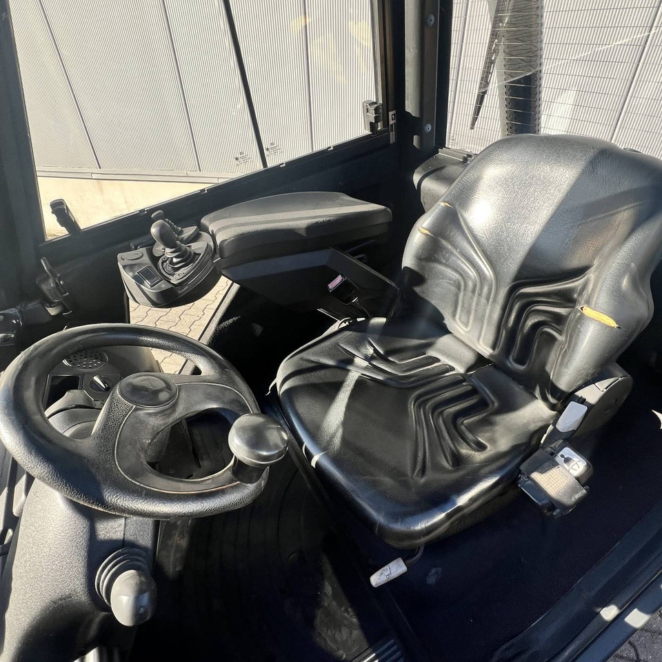 Linde H35D (393) - Forklift diesel: gambar 4 Linde H35D (393) - Forklift diesel: gambar 4