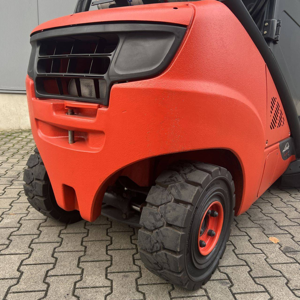 Linde H35T-02 (393) EVO - Forklift LPG: gambar 3 Linde H35T-02 (393) EVO - Forklift LPG: gambar 3