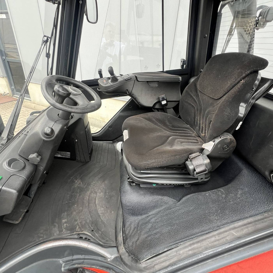 Forklift diesel Linde H40D (394-02) EVO: gambar 6 Forklift diesel Linde H40D (394-02) EVO: gambar 6