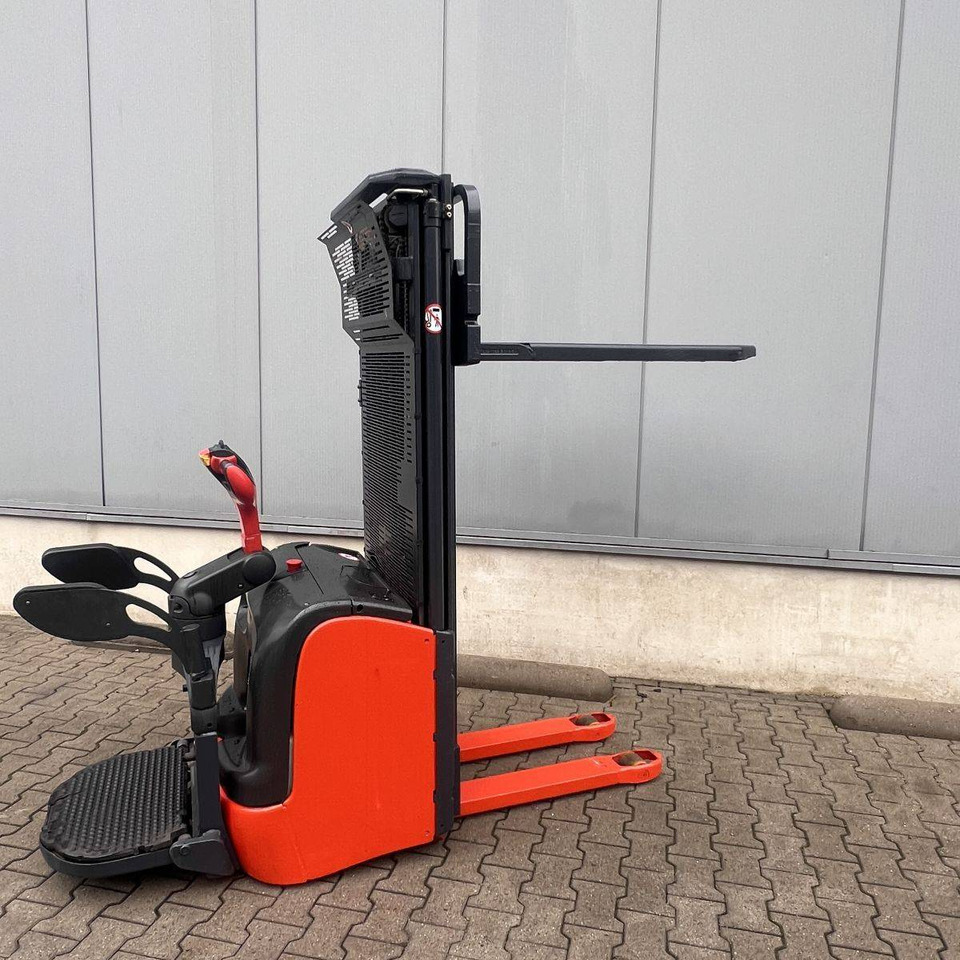 Linde L14AP (372) - Penumpuk: gambar 2 Linde L14AP (372) - Penumpuk: gambar 2
