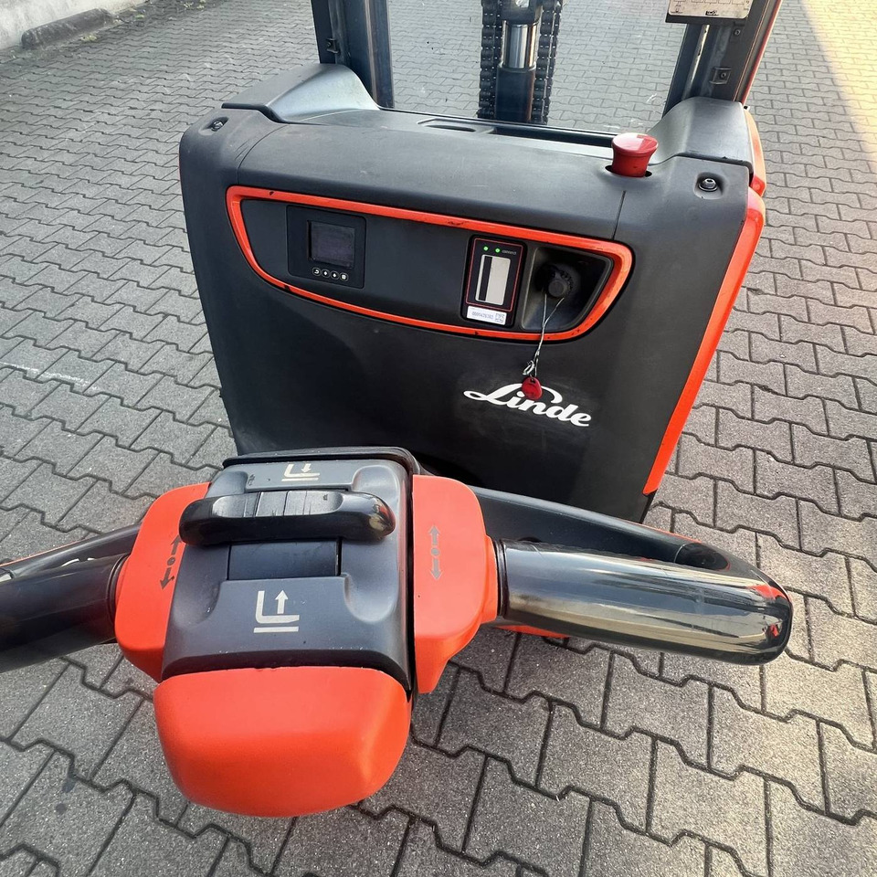 Linde L16 (1173) - Penumpuk: gambar 5 Linde L16 (1173) - Penumpuk: gambar 5