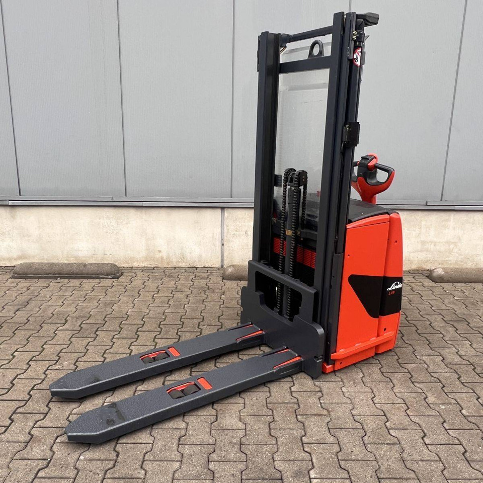 Linde L16 (1173) - Penumpuk: gambar 4 Linde L16 (1173) - Penumpuk: gambar 4