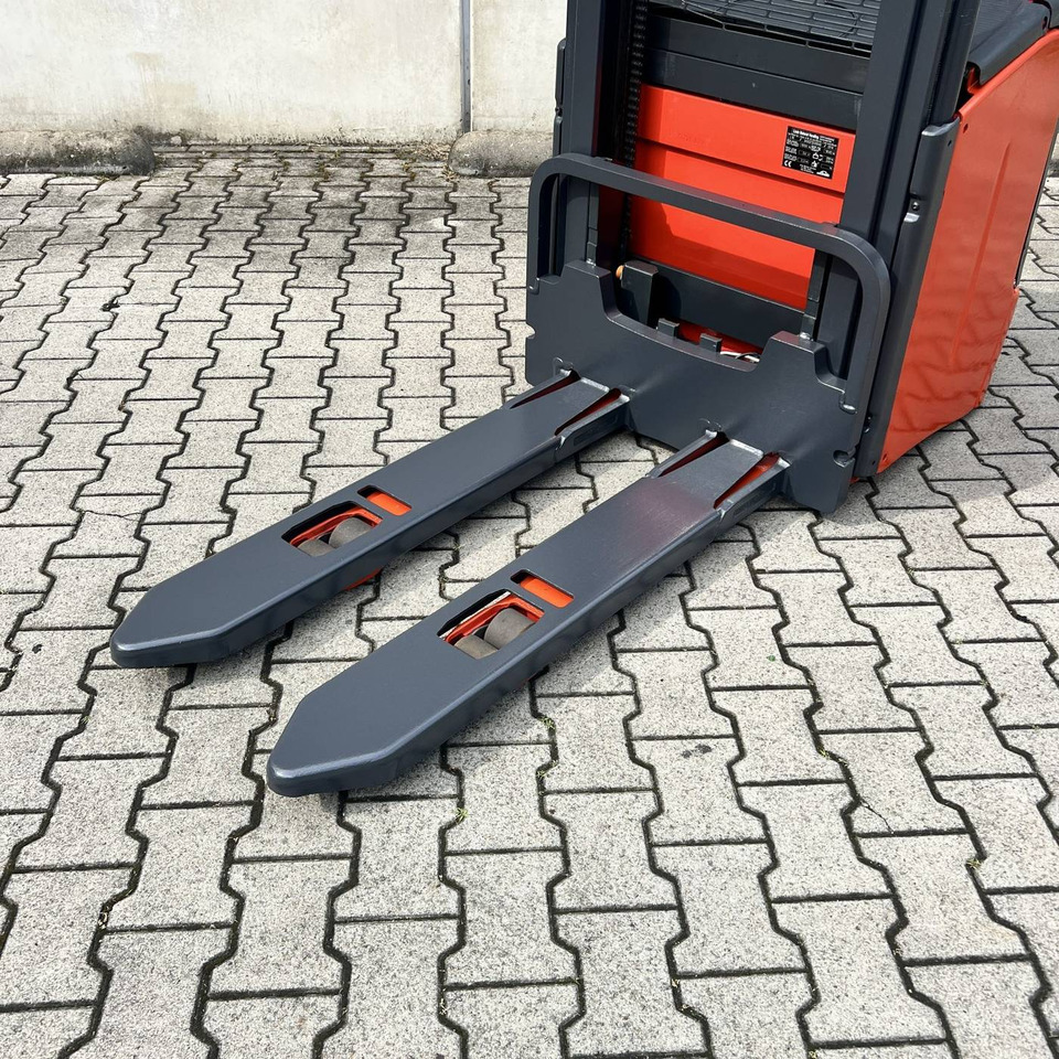 Linde L16 (372) - Penumpuk: gambar 4 Linde L16 (372) - Penumpuk: gambar 4