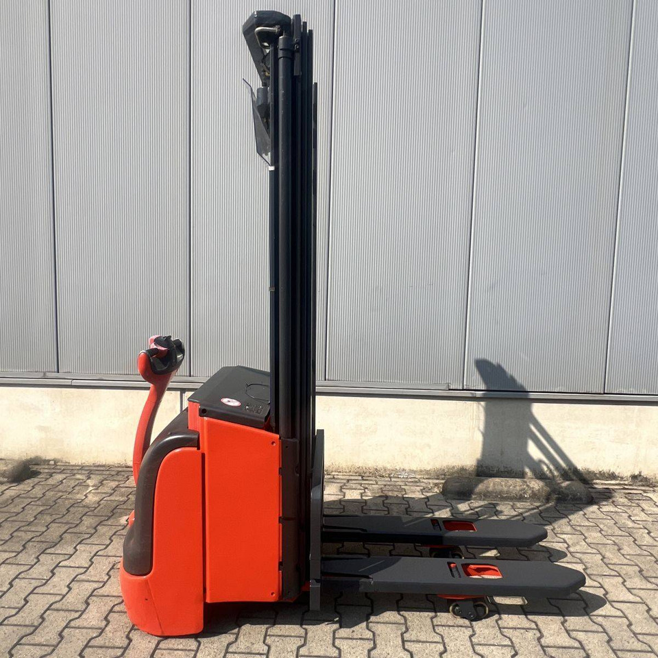 Linde L16i (372) - Penumpuk: gambar 3 Linde L16i (372) - Penumpuk: gambar 3