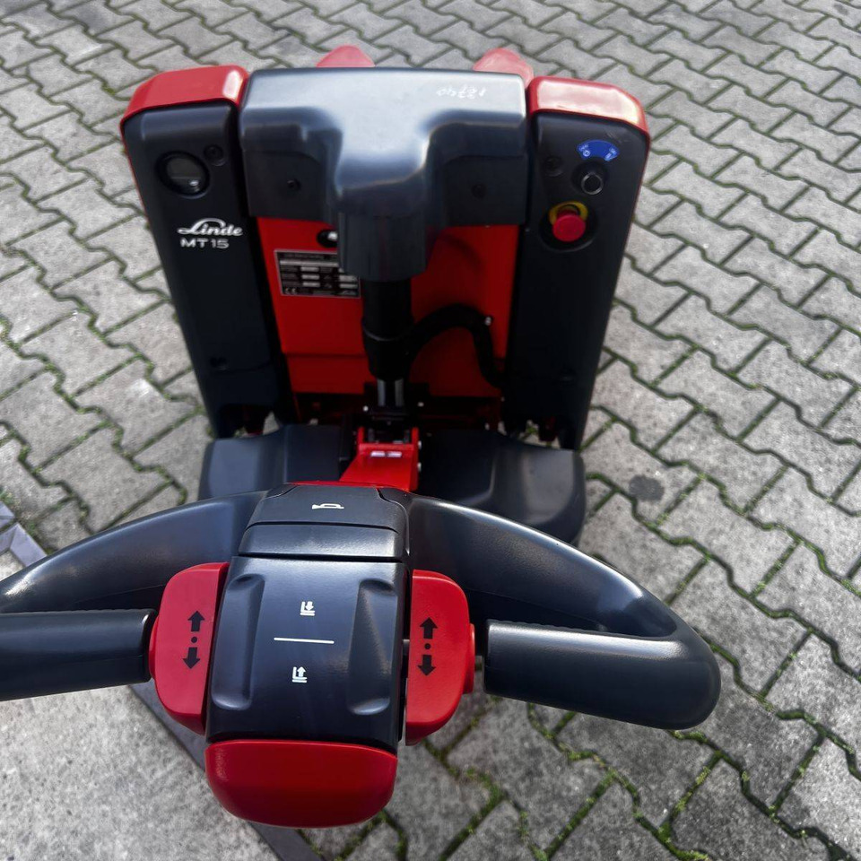 Linde MT15 (1133) - Truk pallet: gambar 3 Linde MT15 (1133) - Truk pallet: gambar 3