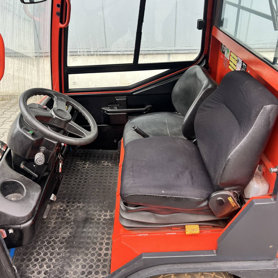 Linde P250 LWB (127) - Traktor derek: gambar 5 Linde P250 LWB (127) - Traktor derek: gambar 5