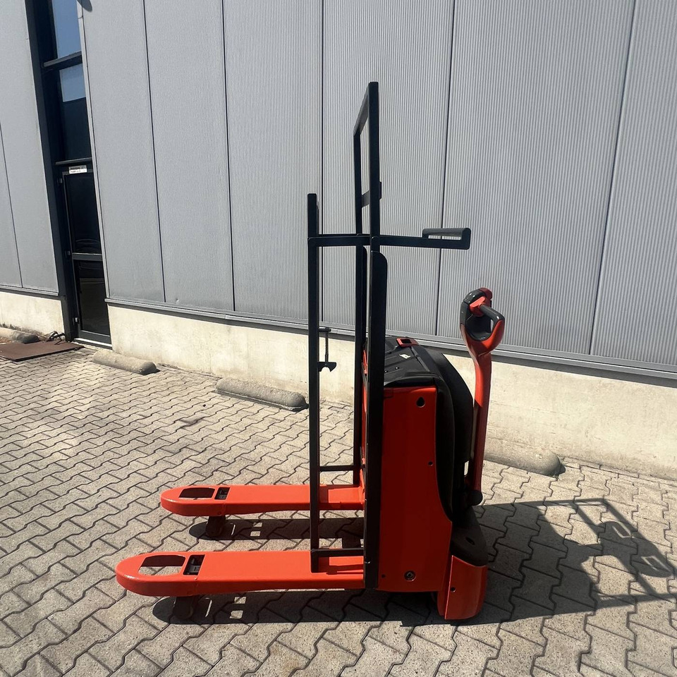 Linde T16 (1152) - Truk pallet: gambar 3 Linde T16 (1152) - Truk pallet: gambar 3