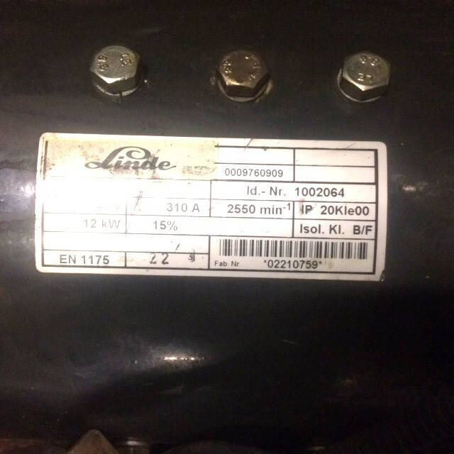 Pump motor for Linde 115/115-C - Suku Cadang Mesin untuk Peralatan untuk menangani material: gambar 2 Pump motor for Linde 115/115-C - Suku Cadang Mesin untuk Peralatan untuk menangani material: gambar 2