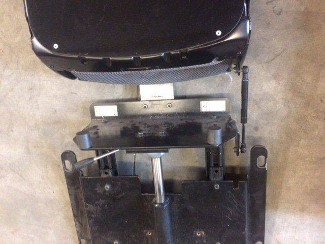 Seat for STILL M15-4, and Linde K15-4 - Tempat duduk untuk Peralatan untuk menangani material: gambar 5 Seat for STILL M15-4, and Linde K15-4 - Tempat duduk untuk Peralatan untuk menangani material: gambar 5