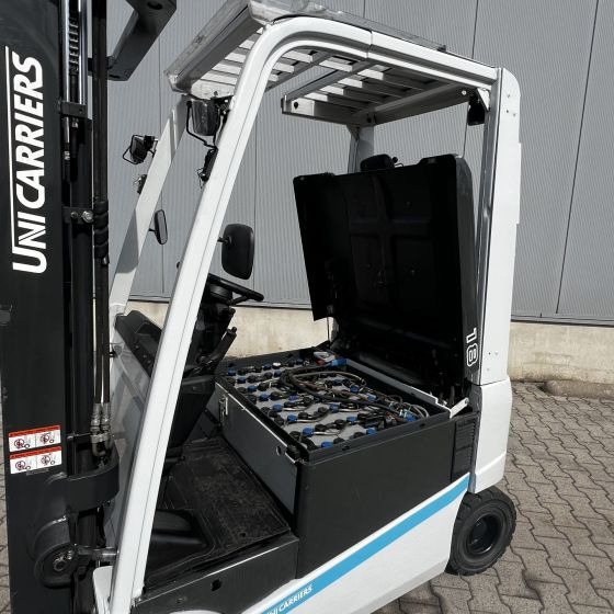 Unicarriers EF18 (JAG1N1L18Q) - Forklift listrik: gambar 3 Unicarriers EF18 (JAG1N1L18Q) - Forklift listrik: gambar 3