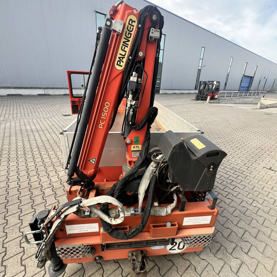 Volk DFW3 & Palfinger - Traktor derek: gambar 3 Volk DFW3 & Palfinger - Traktor derek: gambar 3