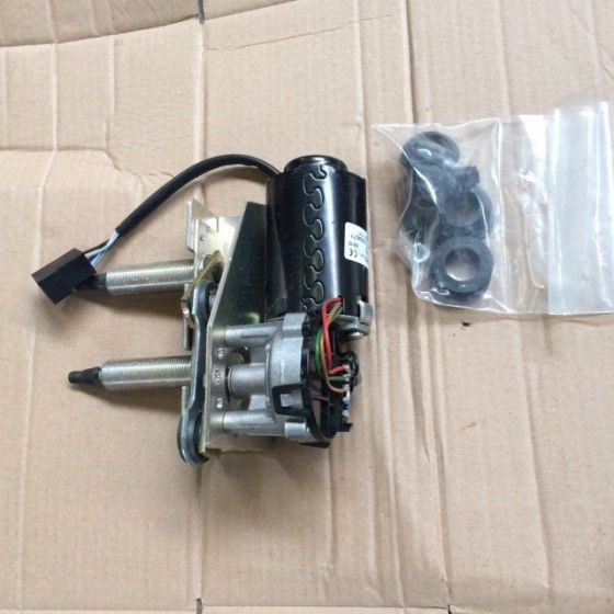 Wiper Motor 99W 12V for Caterpillar / Mitsubishi - Wiper untuk Peralatan untuk menangani material: gambar 1 Wiper Motor 99W 12V for Caterpillar / Mitsubishi - Wiper untuk Peralatan untuk menangani material: gambar 1