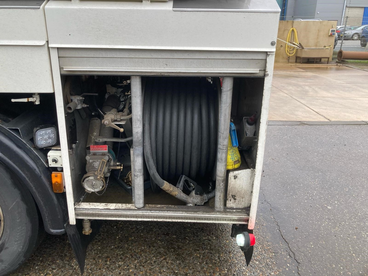 Truk tangki untuk pengangkutan bahan bakar RENAULT Lander: gambar 7