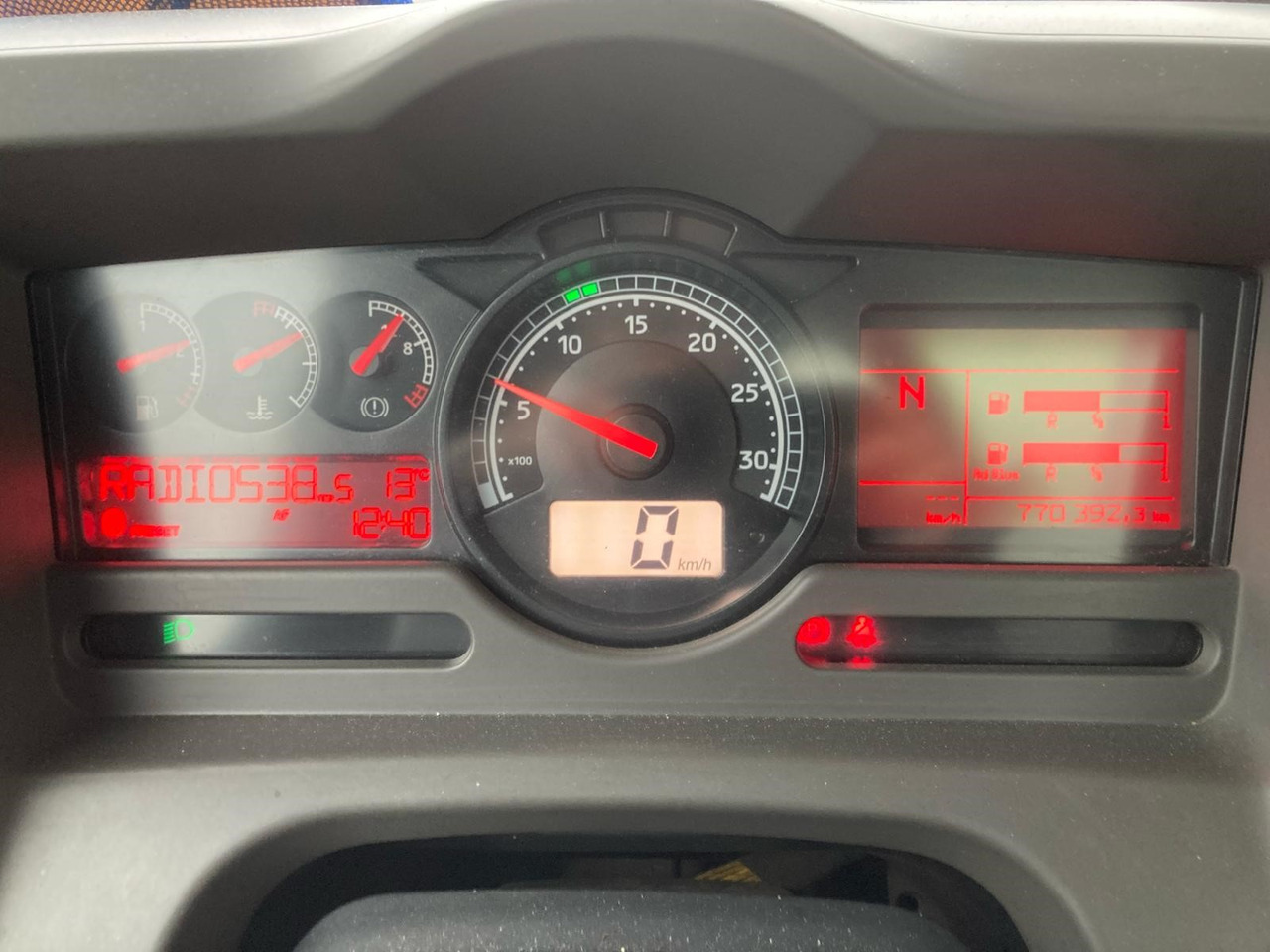 Truk tangki untuk pengangkutan bahan bakar RENAULT Lander: gambar 10