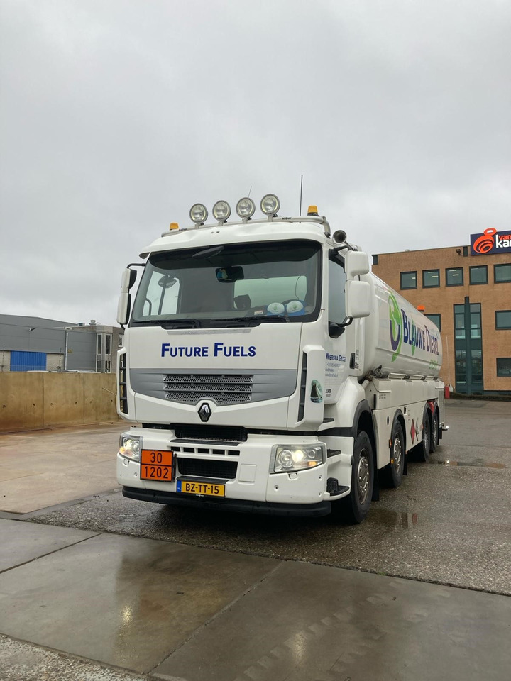 RENAULT Lander - Truk tangki: gambar 2 RENAULT Lander - Truk tangki: gambar 2